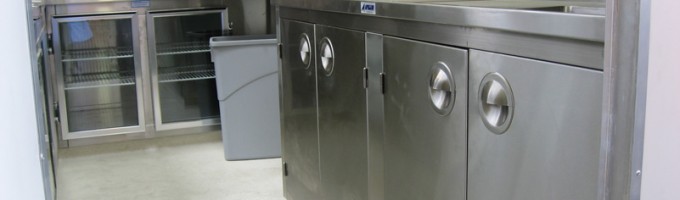Kitchen Sinks & Storage Units